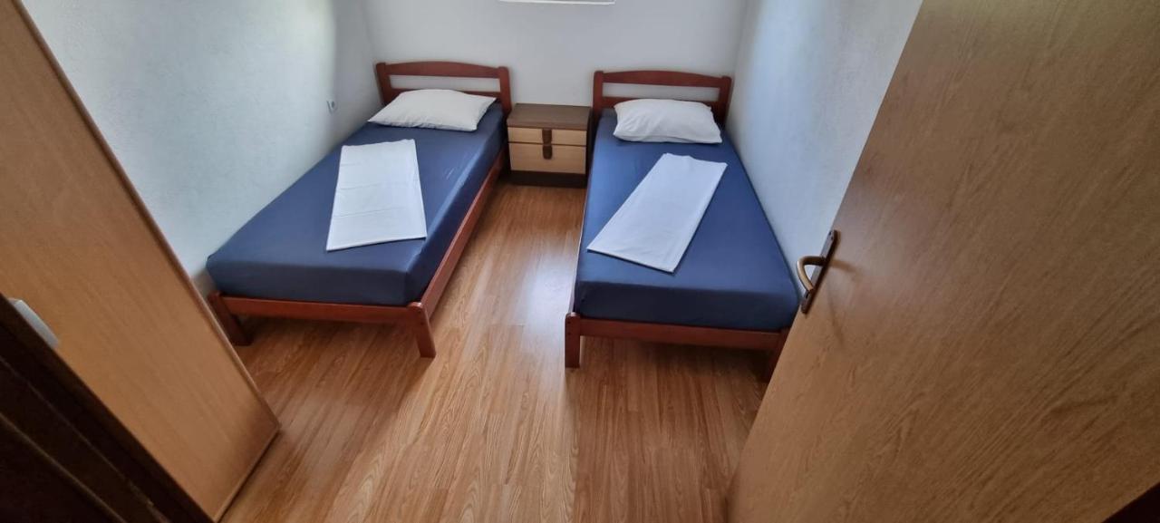 Apartmani Italo 비오그라드나모루 외부 사진